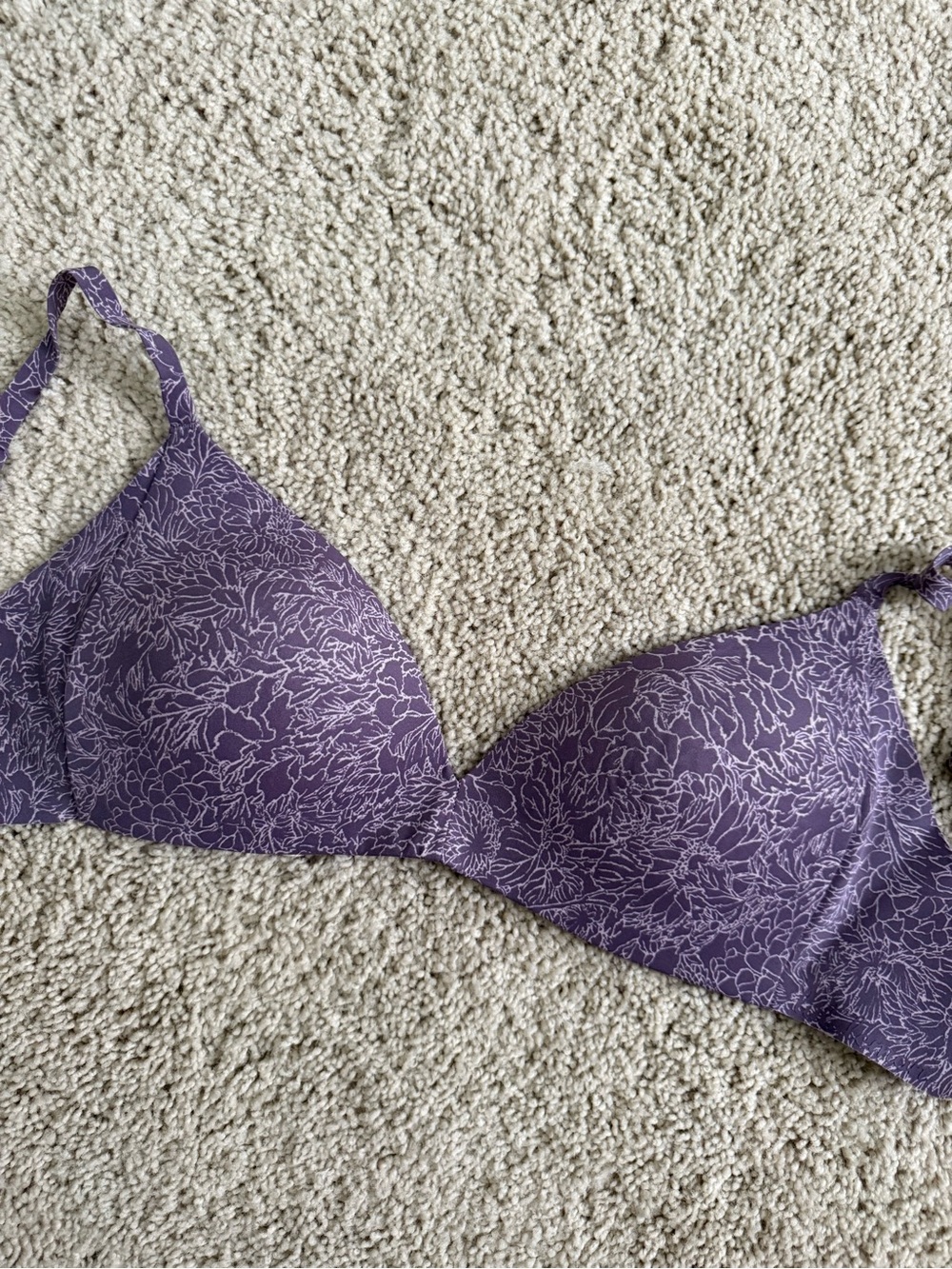 Lululemon Purple Floral Bra - B34